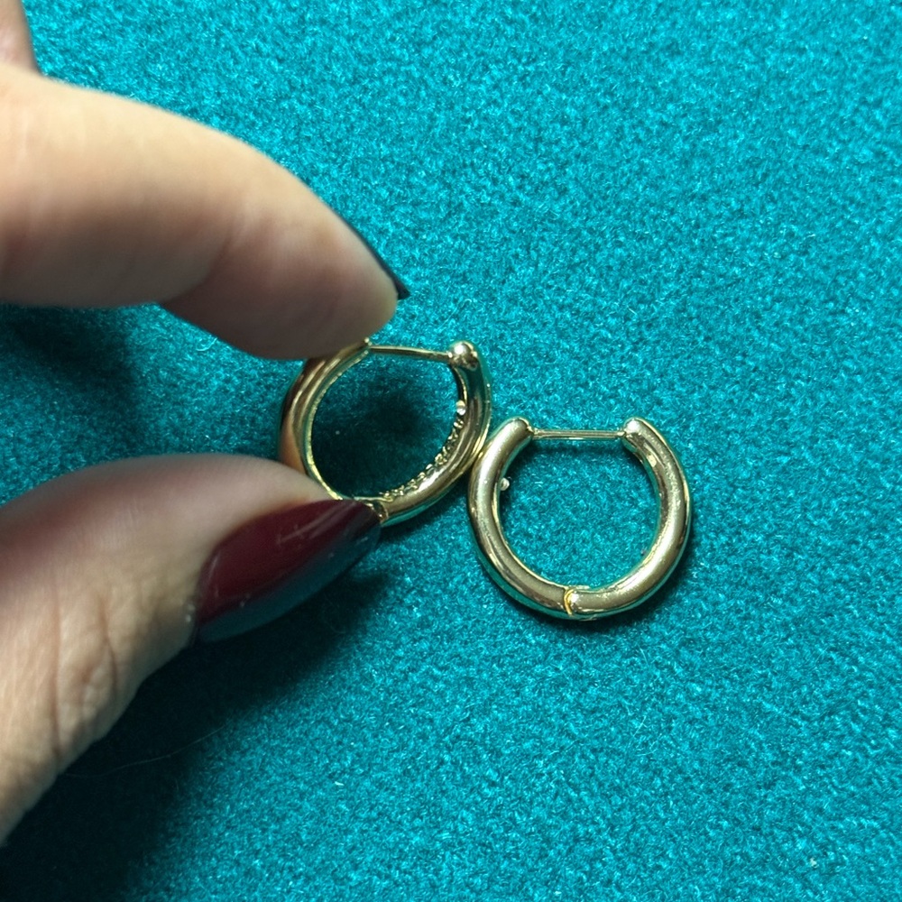 Baublebar Verbena 18K Gold Earrings - Picture 4 of 4